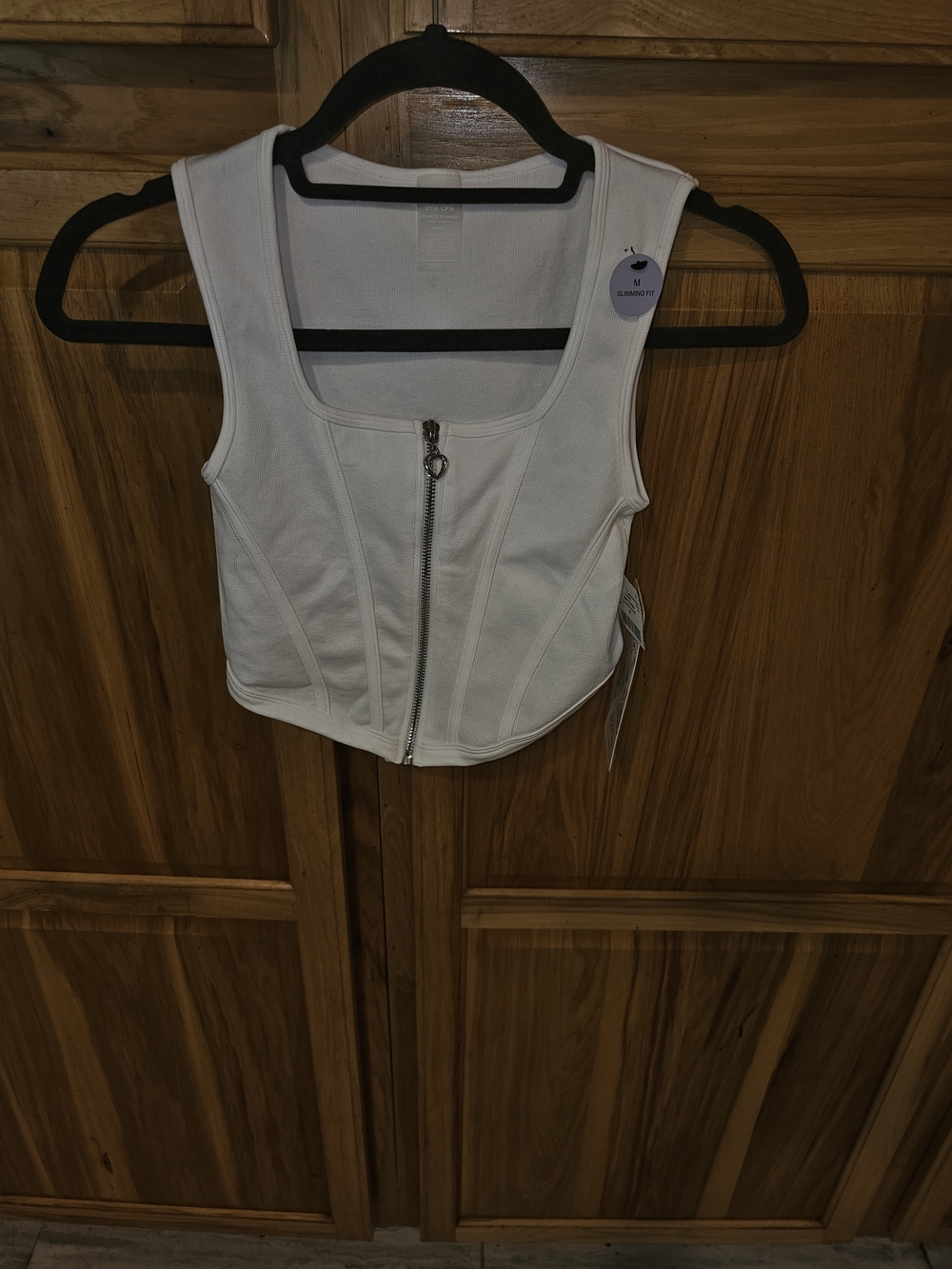White Zippered Scoop Neck Cropped Tank Top